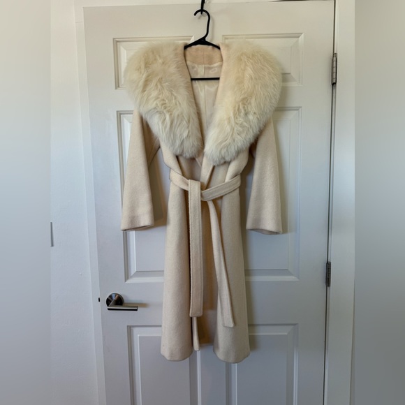 Vintage Penny Lane Authentic Fox Fur Coat - Picture 6 of 16